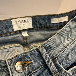 25 Frame Denim Le boy released hem distressed boyfriend style Women's Jeans